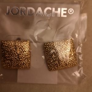 ❤️ JORDACHE Square Earrings